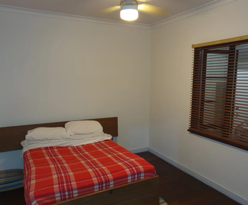 Room for Rent in Carey Park, WA 200, Furnished, S...