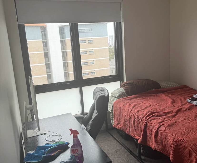 $325, Flatshare, 2 bathrooms, Liverpool NSW 2170