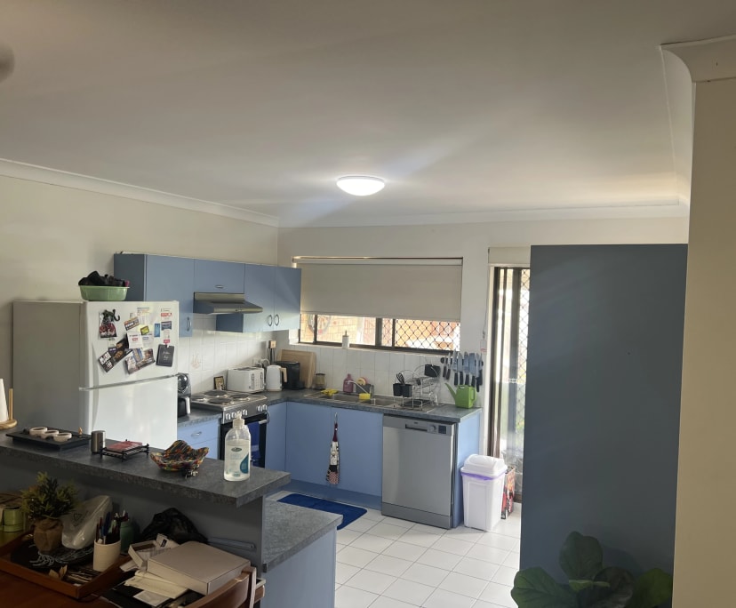 $350, Flatshare, 2 bathrooms, Ascot QLD 4007