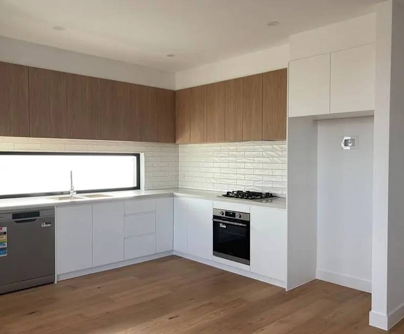 Unfurnished room with own bathroom