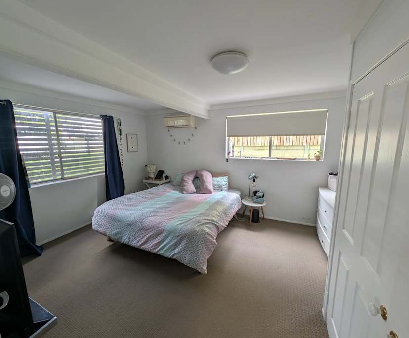 Unfurnished room in a share house