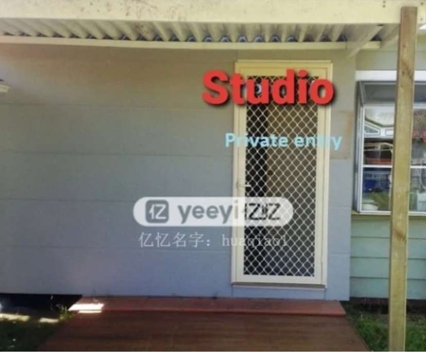 Furnished room studio flat for rent