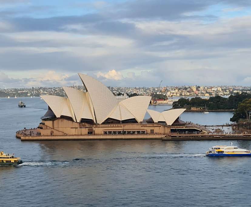 $1,350, Whole-property, 2 bathrooms, Mascot NSW 2020