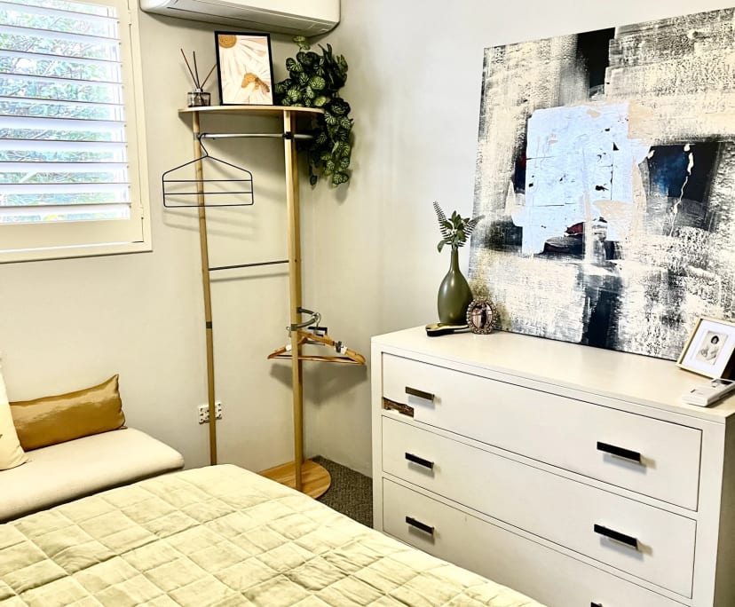 Furnished room in a share house