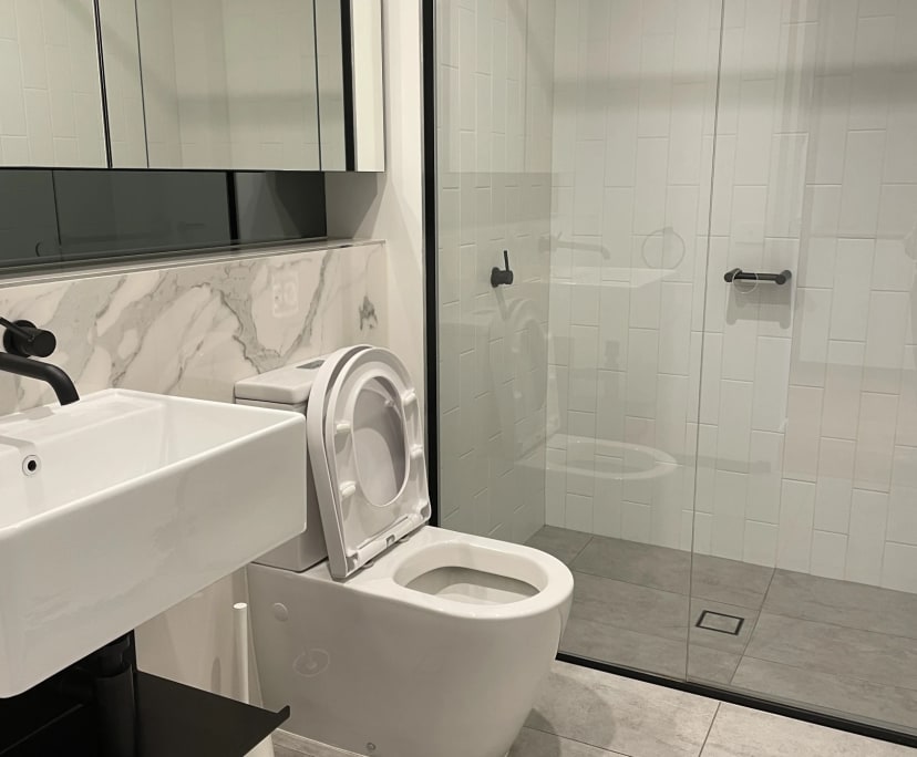 $750, Whole-property, 2 bathrooms, West Melbourne VIC 3003