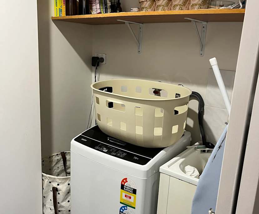 $300, Share-house, 3 bathrooms, Shailer Park QLD 4128