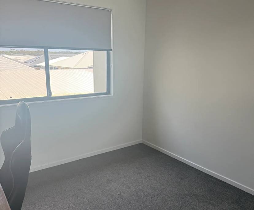 $220, Share-house, 3 bathrooms, Palmview QLD 4553