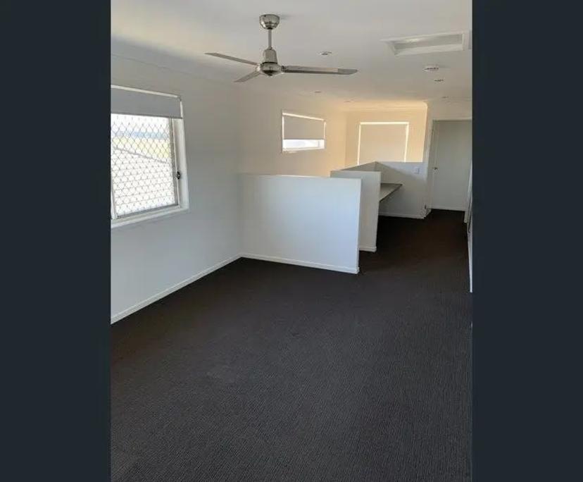 Unfurnished room with own bathroom