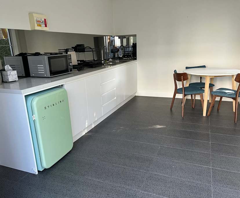 Furnished room granny flat for rent