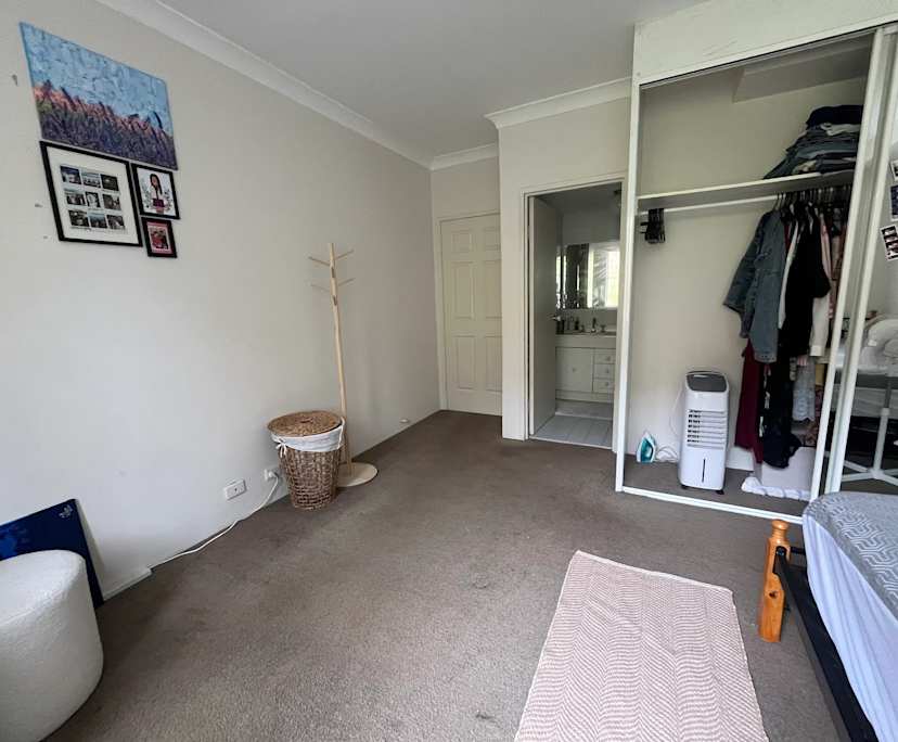 $350, Flatshare, 2 bathrooms, Hornsby NSW 2077