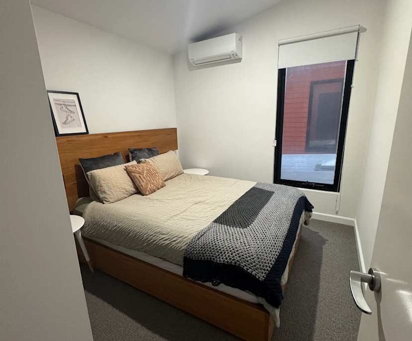 Furnished room with own bathroom