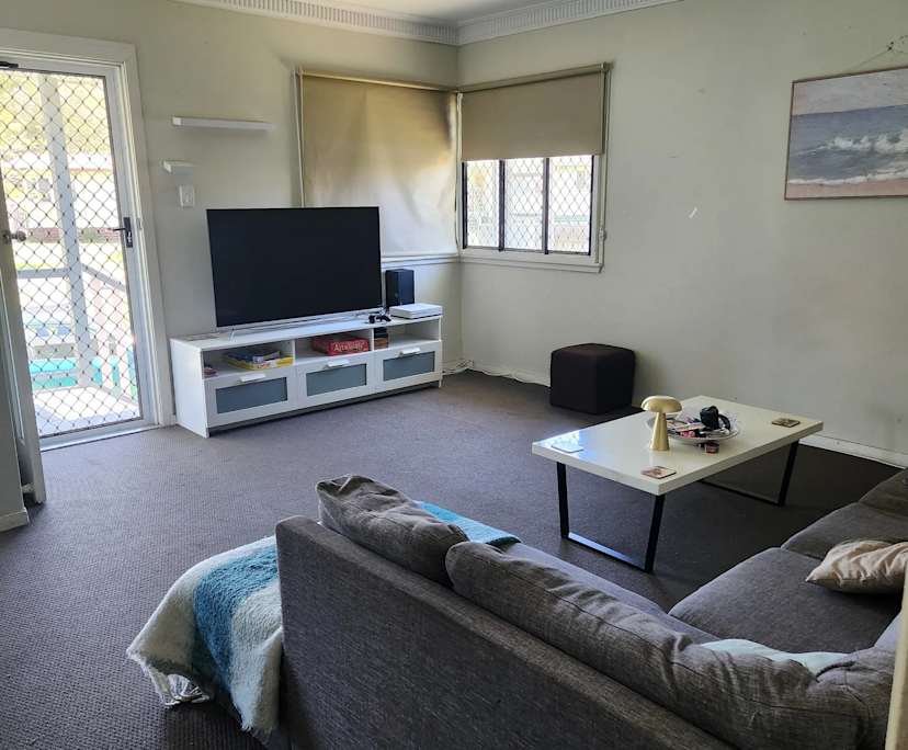 $210-340, Share-house, 3 rooms, Logan Central QLD 4114, Logan Central QLD 4114