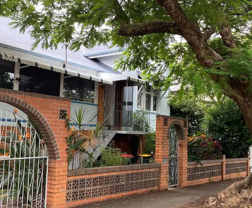 $300, Share-house, 5 bathrooms, West End QLD 4101