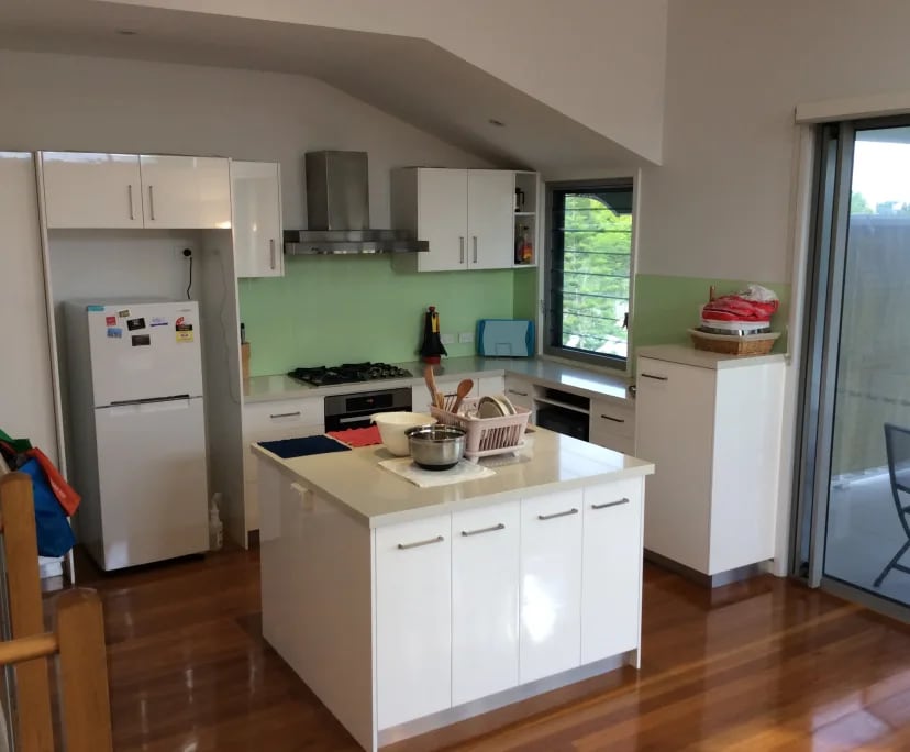 $320, Share-house, 3 bathrooms, West End QLD 4101