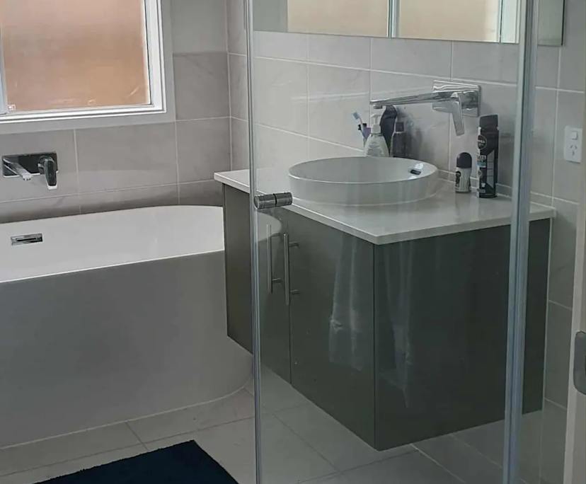 $300, Share-house, 2 rooms, Yarrabilba QLD 4207, Yarrabilba QLD 4207