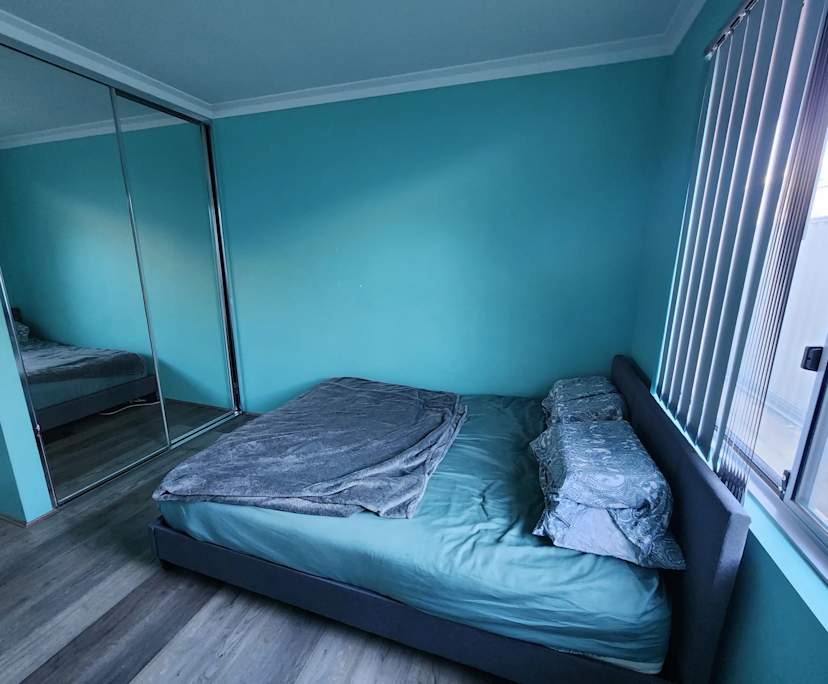 $250, Share-house, 4 bathrooms, Hammond Park WA 6164