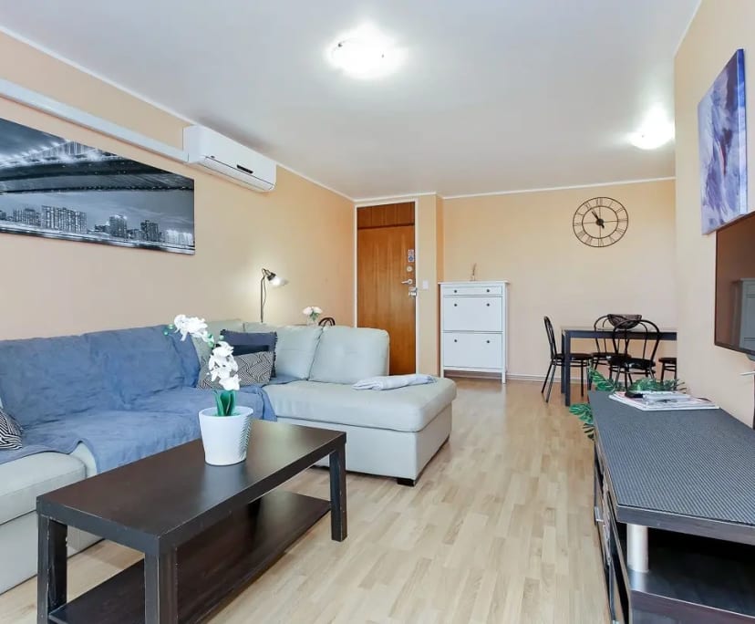 Furnished room in a flatshare