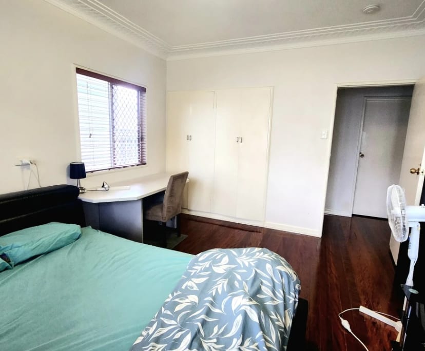 Furnished room in a share house