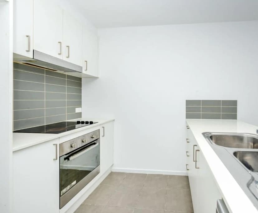 $300, Flatshare, 2 bathrooms, Wright ACT 2611