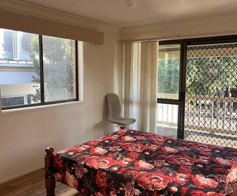 $495, Flatshare, 2 bathrooms, Mermaid Beach QLD 4218