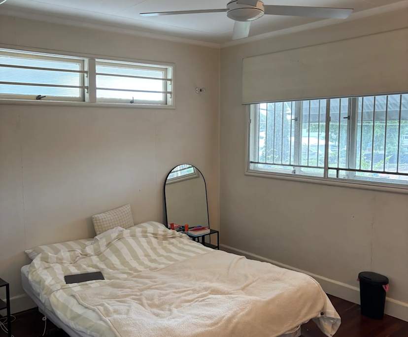 Unfurnished room in a share house