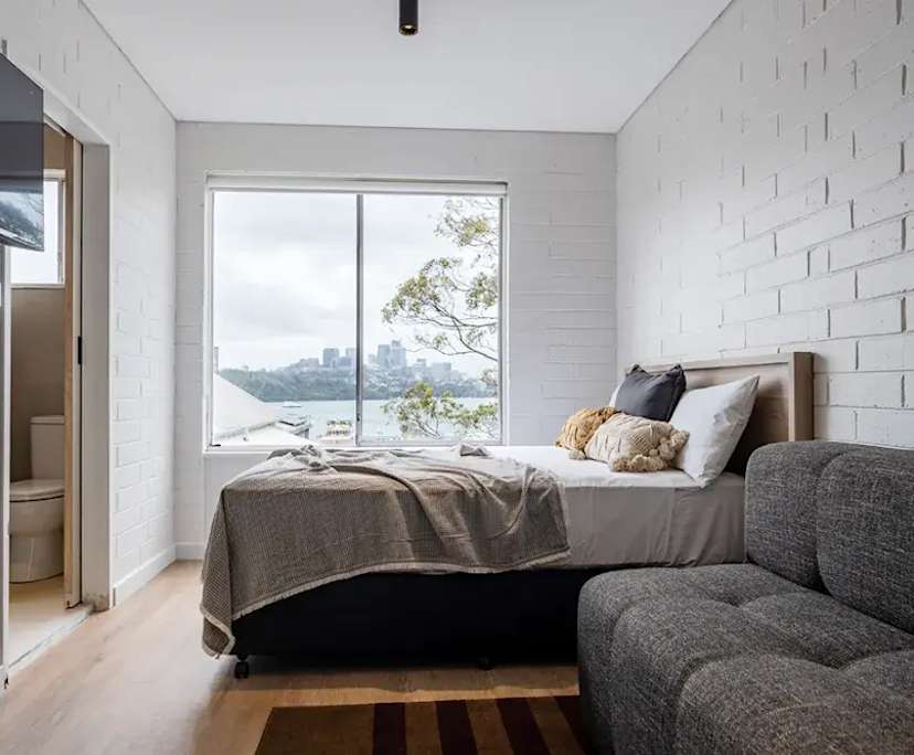 $670, Studio, 1 bathroom, Balmain NSW 2041