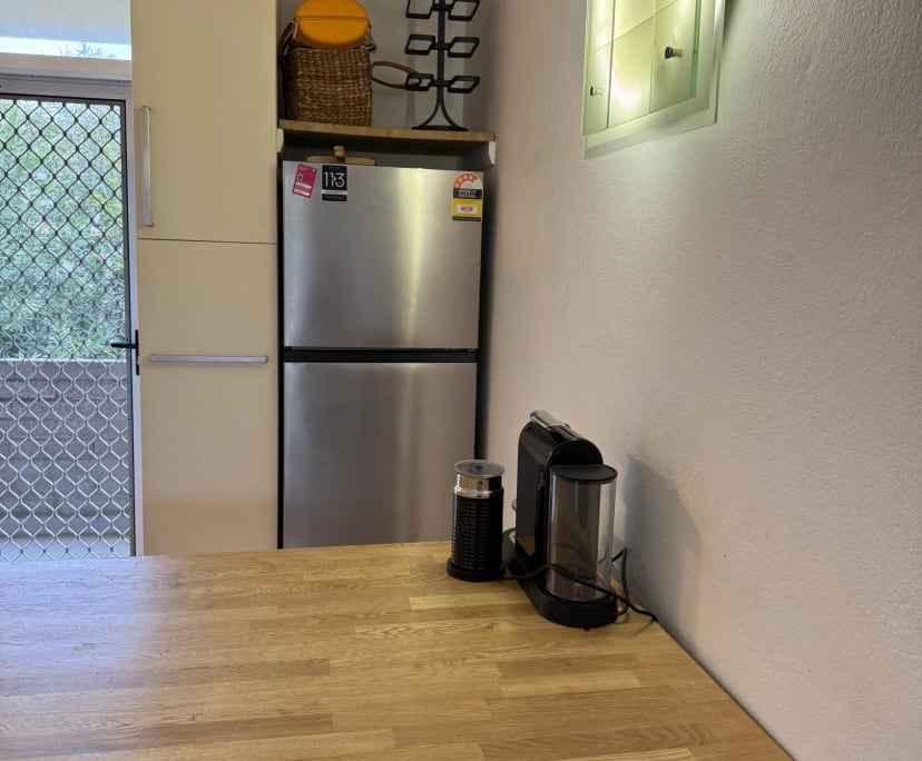 $800, 1-bed, 1 bathroom, Claremont WA 6010