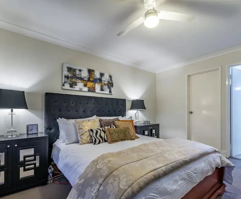 propertyImage