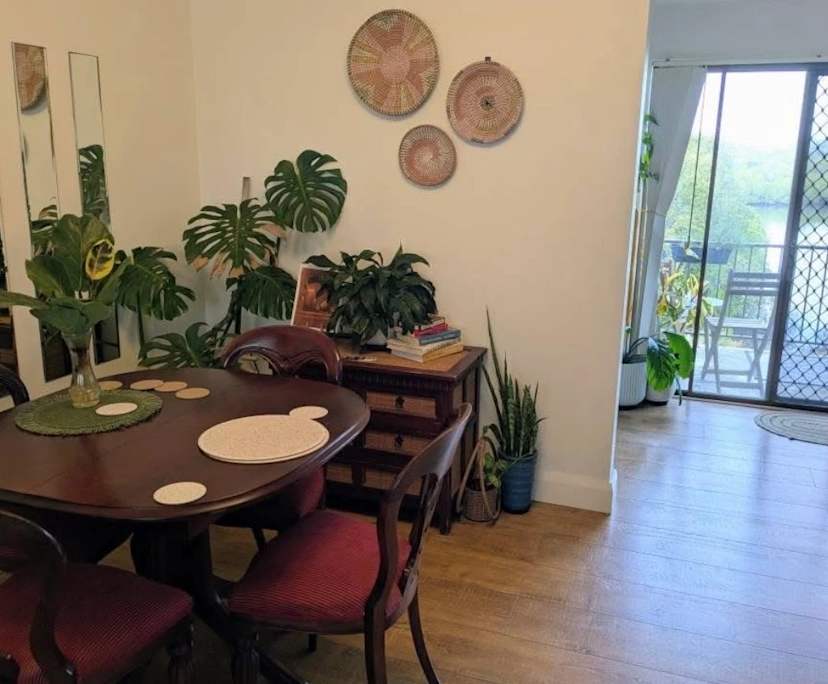 $350, Flatshare, 2 bathrooms, Tweed Heads West NSW 2485