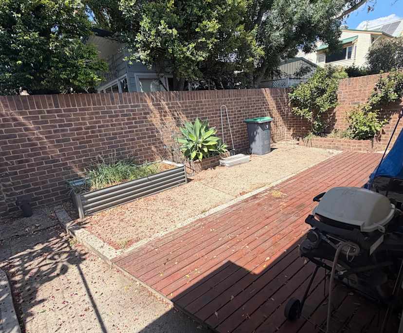 Unfurnished room in a share house