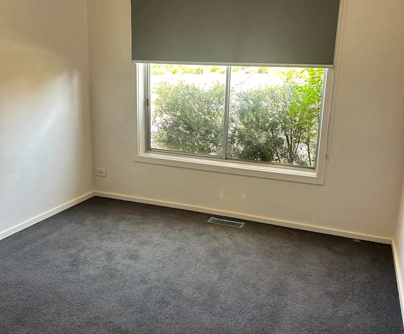 $290, Share-house, 3 bathrooms, Lilydale VIC 3140