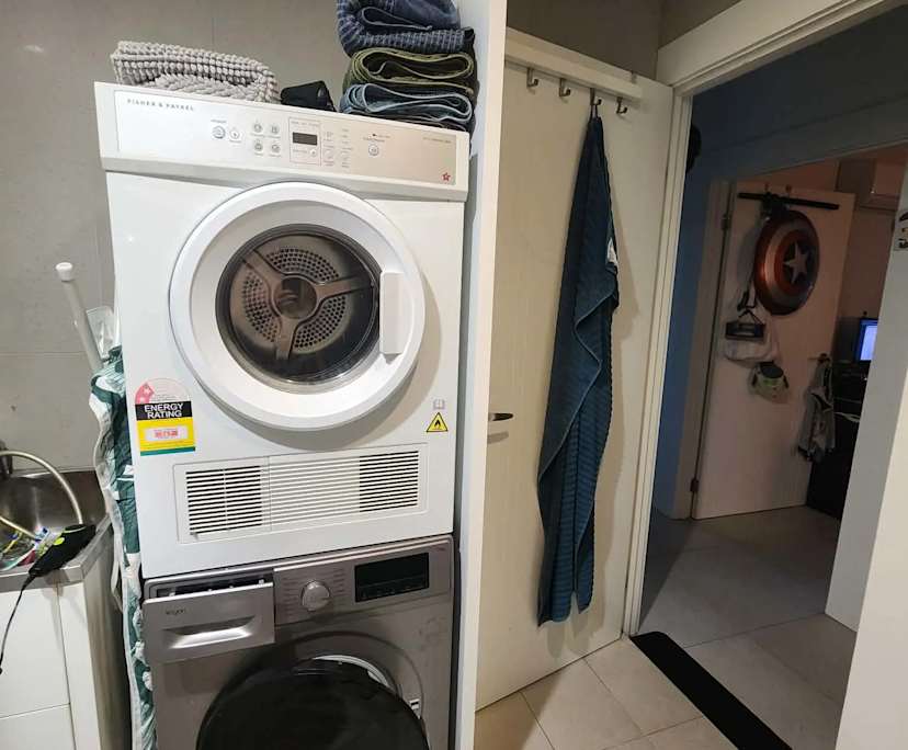 $215, Share-house, 6 bathrooms, West End QLD 4101