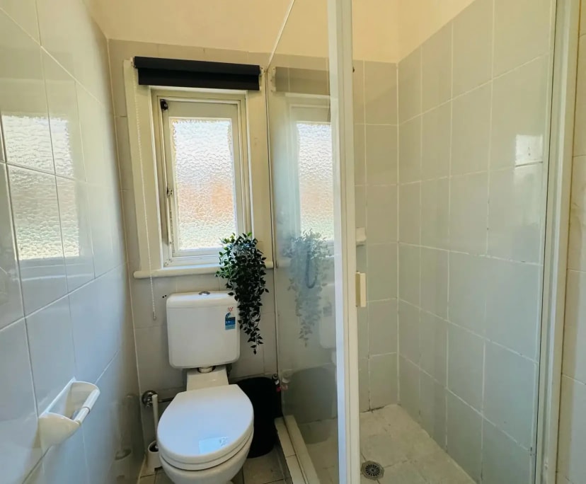 $290, Share-house, 6 bathrooms, Homebush NSW 2140