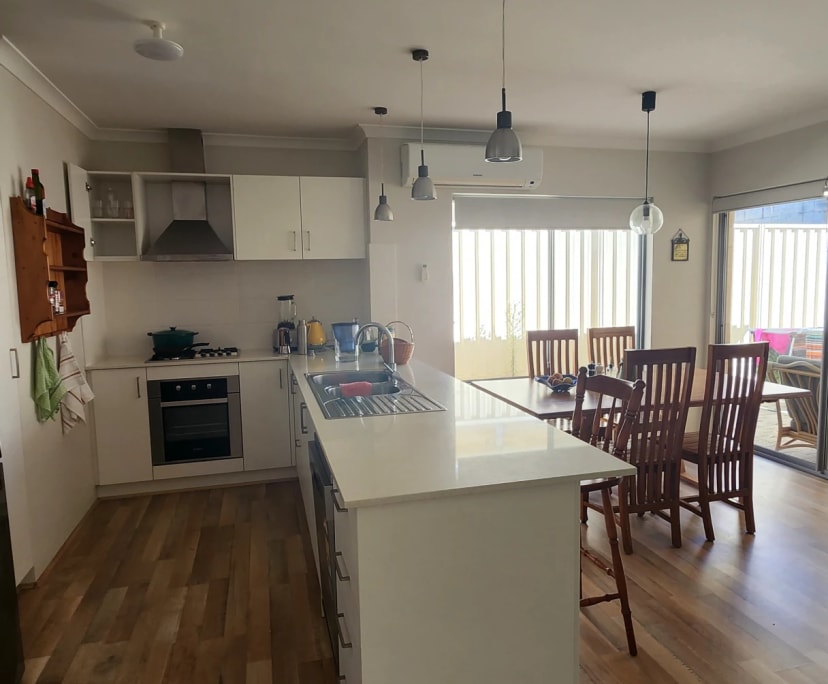 $300, Share-house, 3 bathrooms, Spearwood WA 6163