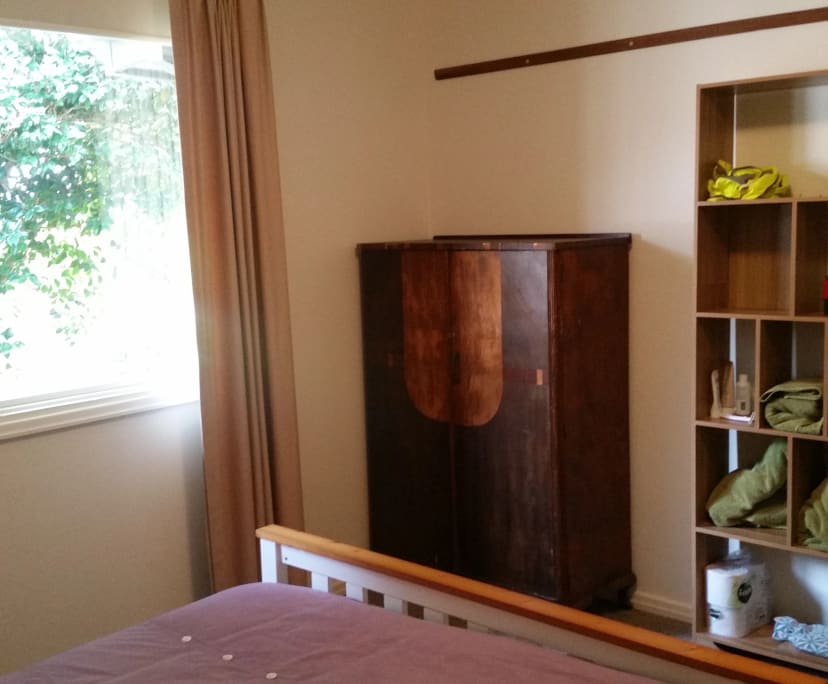 Room in a share house
