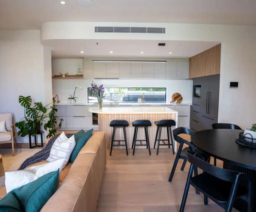 $425, Share-house, 4 bathrooms, Mermaid Beach QLD 4218