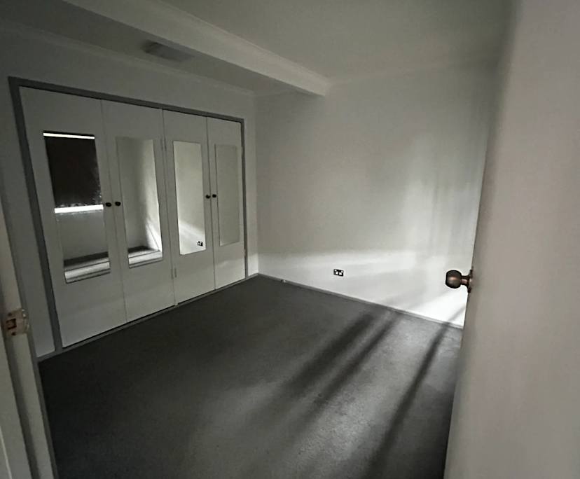 Unfurnished room in a share house