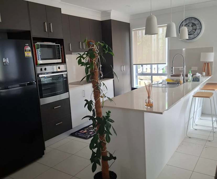 Unfurnished room with own bathroom