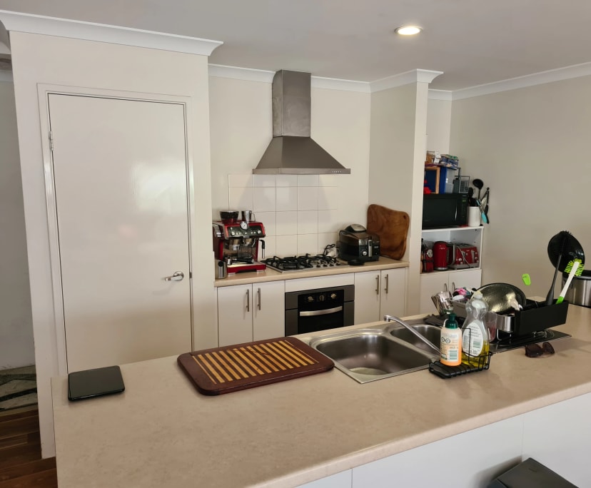 $350, Share-house, 4 bathrooms, Golden Bay WA 6174