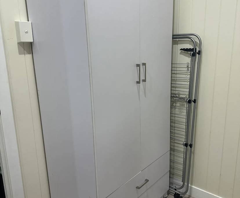 $350, Share-house, 4 bathrooms, Hawthorne QLD 4171