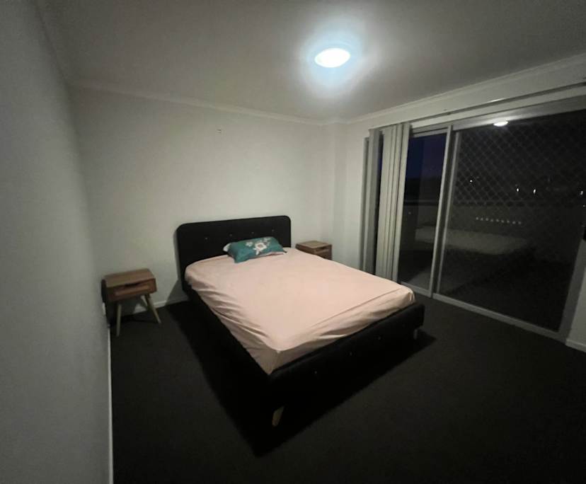 $300, Flatshare, 2 bathrooms, Springfield QLD 4300