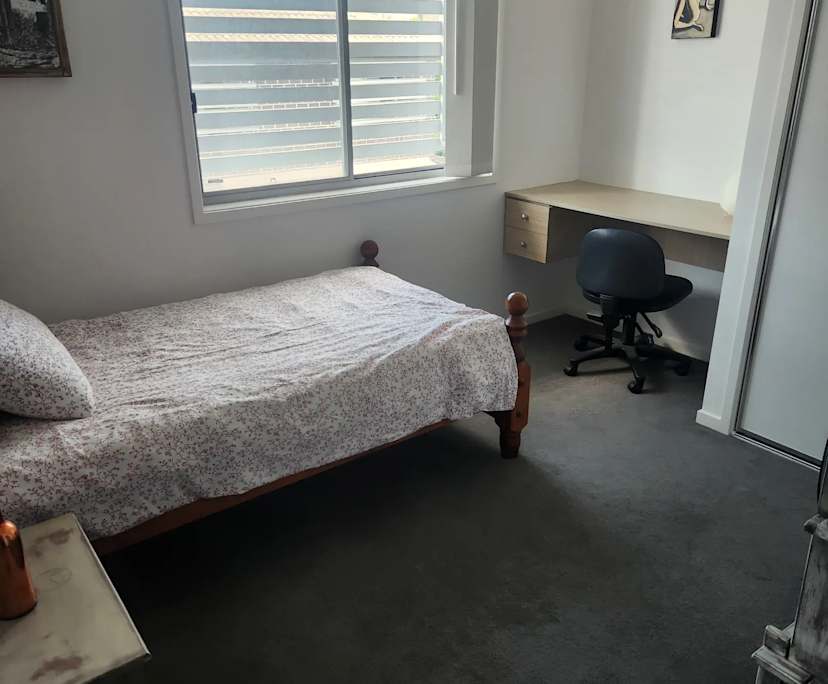 Furnished room with own bathroom