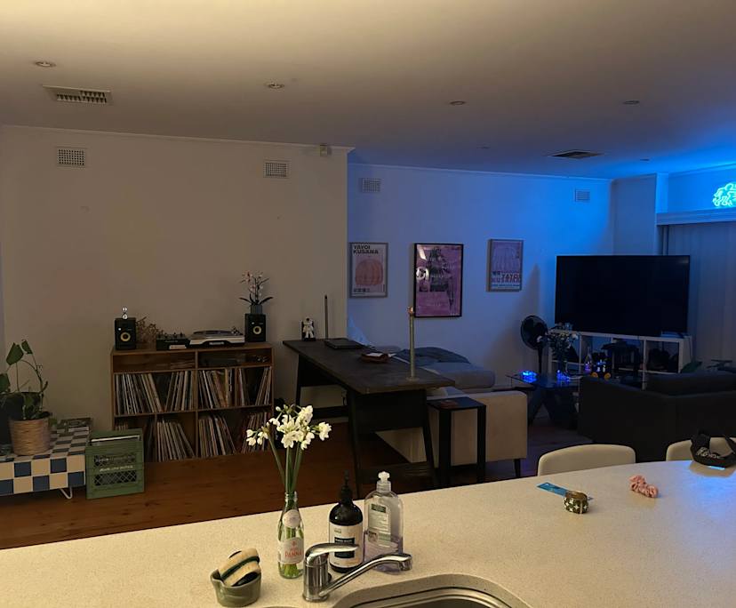 Unfurnished room in a share house