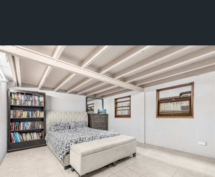 Unfurnished room with own bathroom