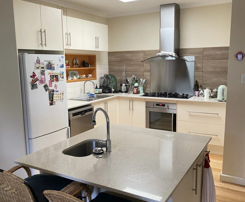 $250, Share-house, 3 bathrooms, Seaholme VIC 3018