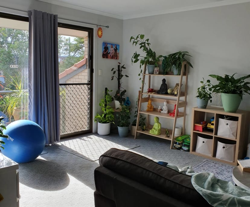 Furnished room in a flatshare