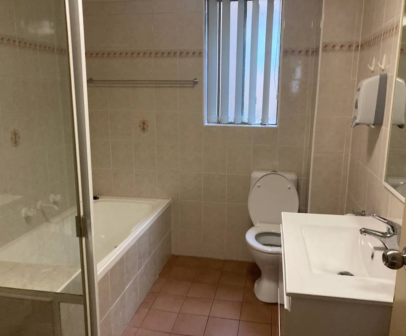 $365, Flatshare, 2 bathrooms, Arncliffe NSW 2205