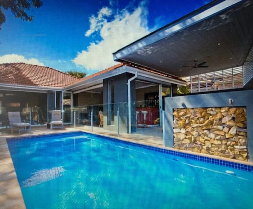 $290, Share-house, 5 bathrooms, Alfords Point NSW 2234