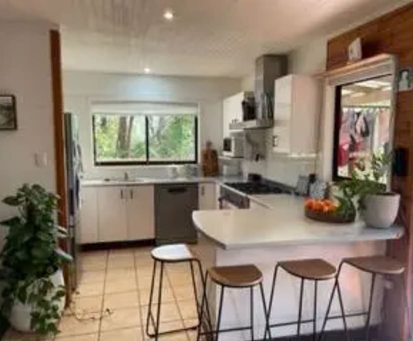 Room for Rent in Otford, Wollongong 290, Flexible...