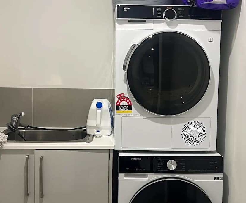 $240, Share-house, 3 bathrooms, Saint Albans VIC 3021